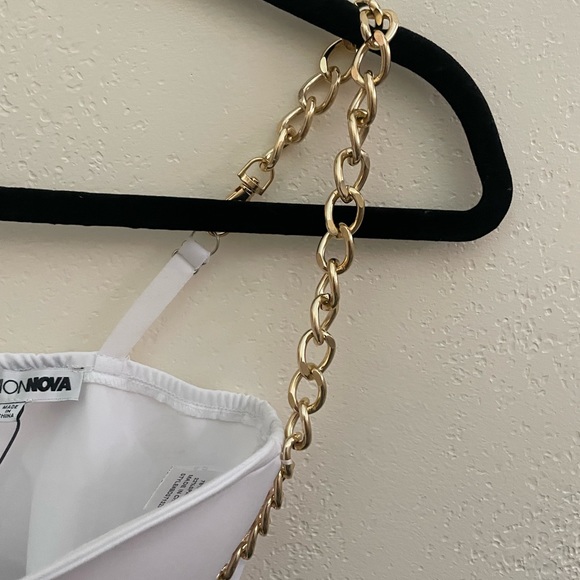 Out of your league bodysuit from Fashion Nova size xs NWT - Picture 7 of 9